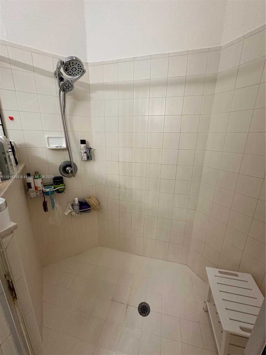 Small Image of 2046 NORTH EAST 4TH CT, Homestead Number 26
