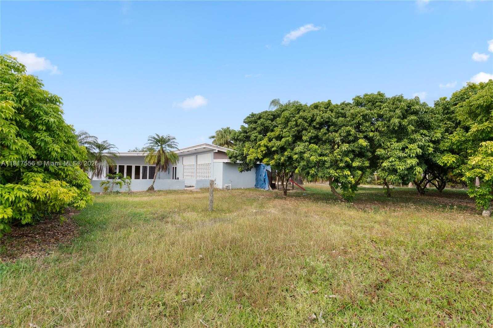 Small Image of Homestead Number 10