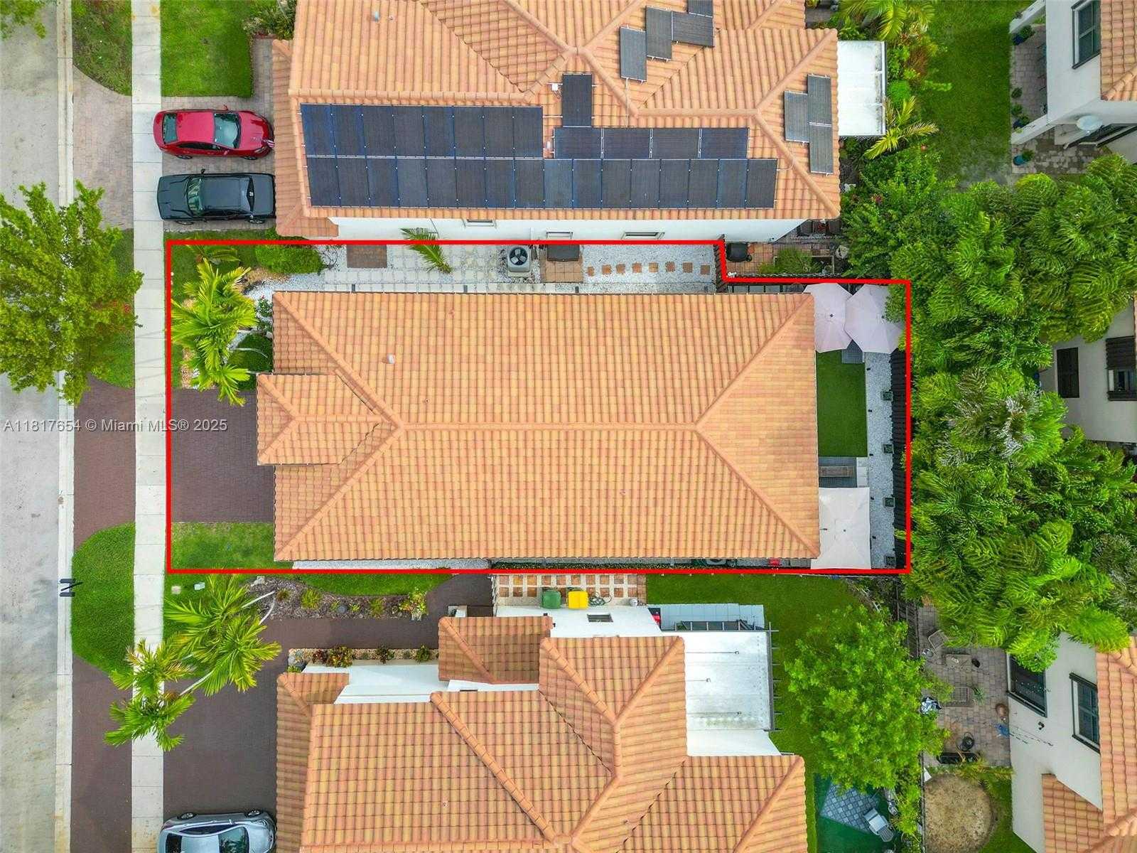 Small Image of 685 SOUTH EAST 34TH TER, Homestead Number 22