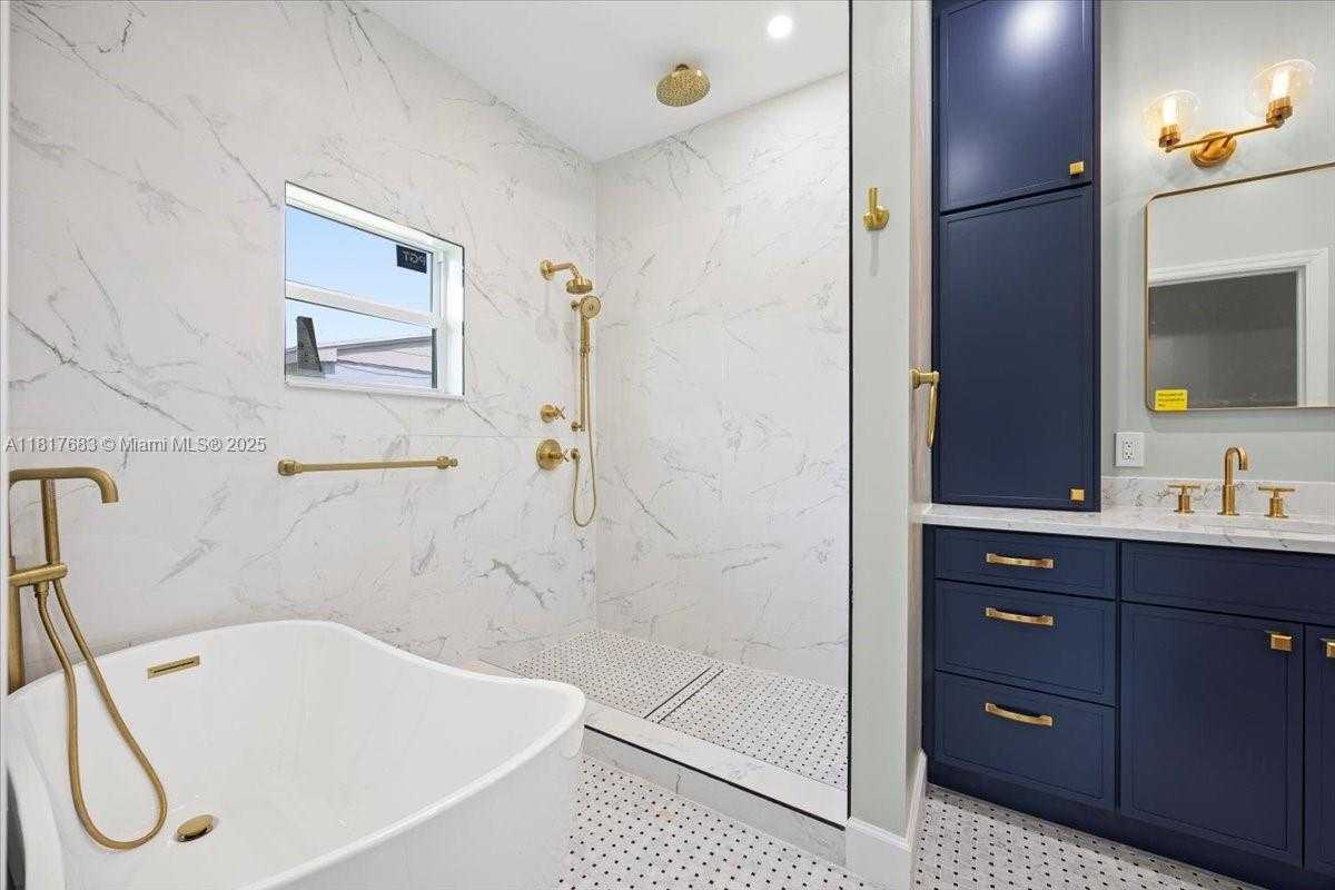 Small Image of 930 34TH ST, West Palm Beach Number 16