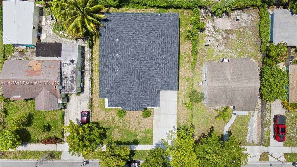 Small Image of 930 34TH ST, West Palm Beach Number 34