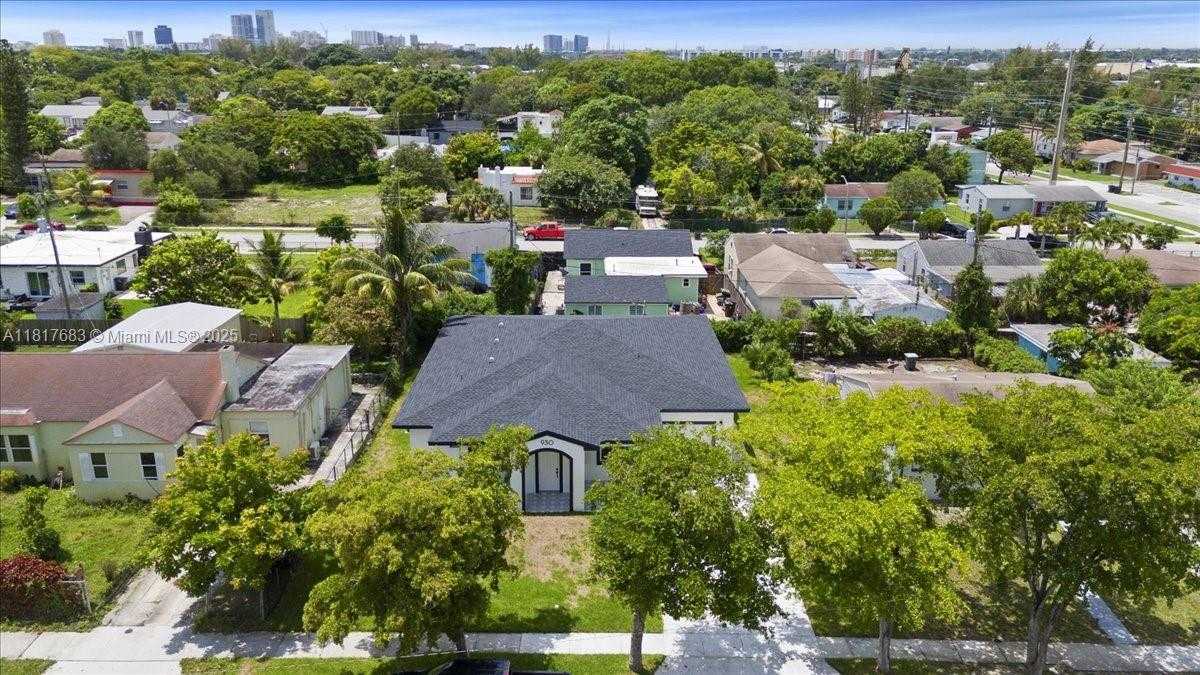 Small Image of 930 34TH ST, West Palm Beach Number 35