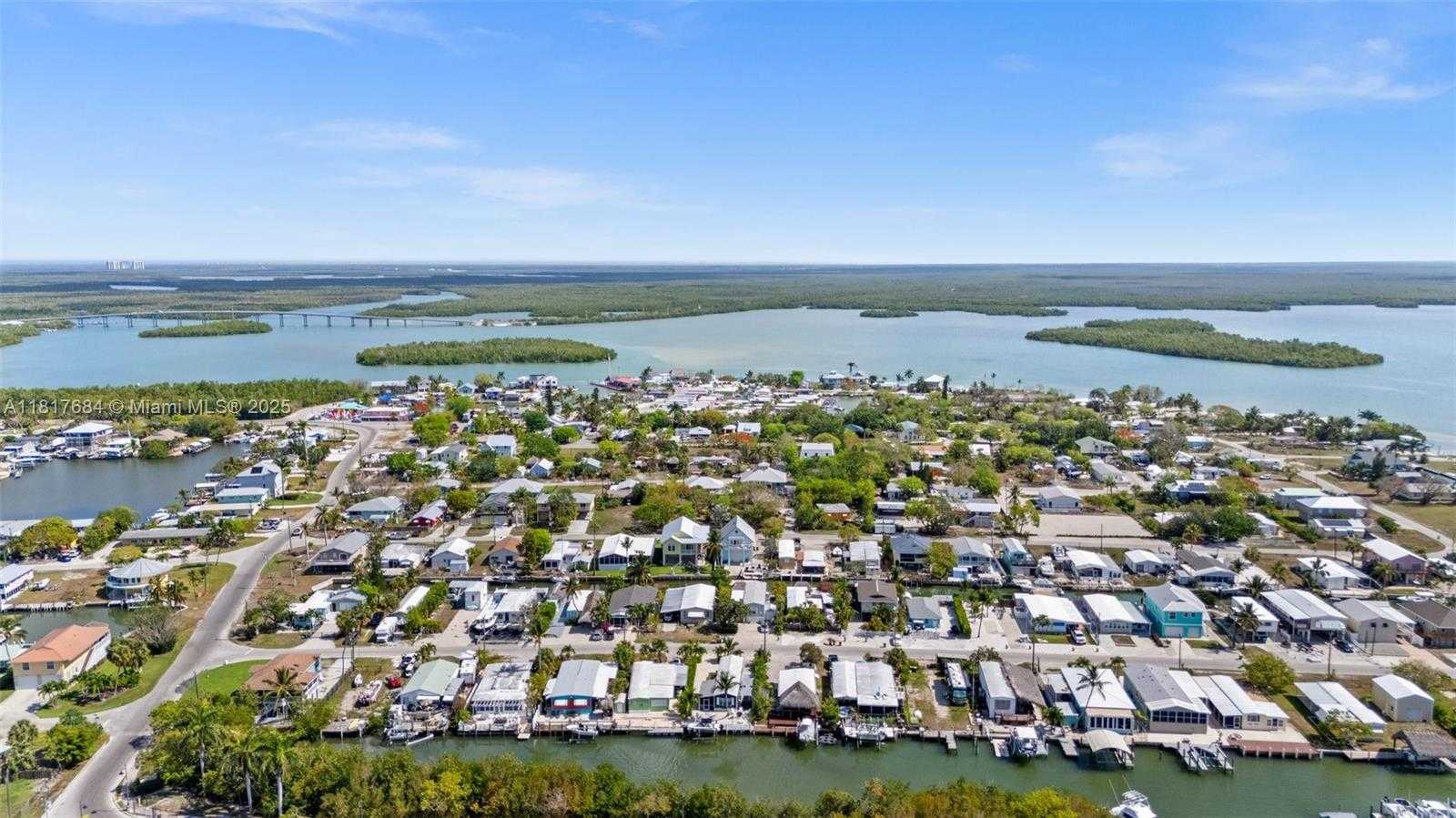 Small Image of 648 EAST PALM DR, Marco Island Number 27