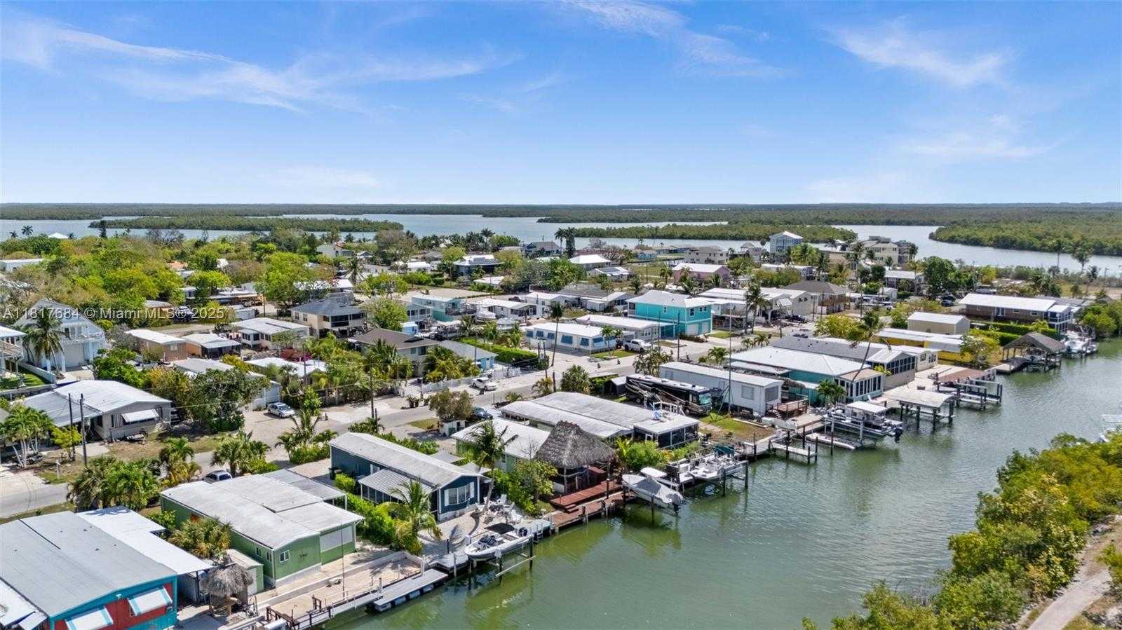 Small Image of 648 EAST PALM DR, Marco Island Number 28