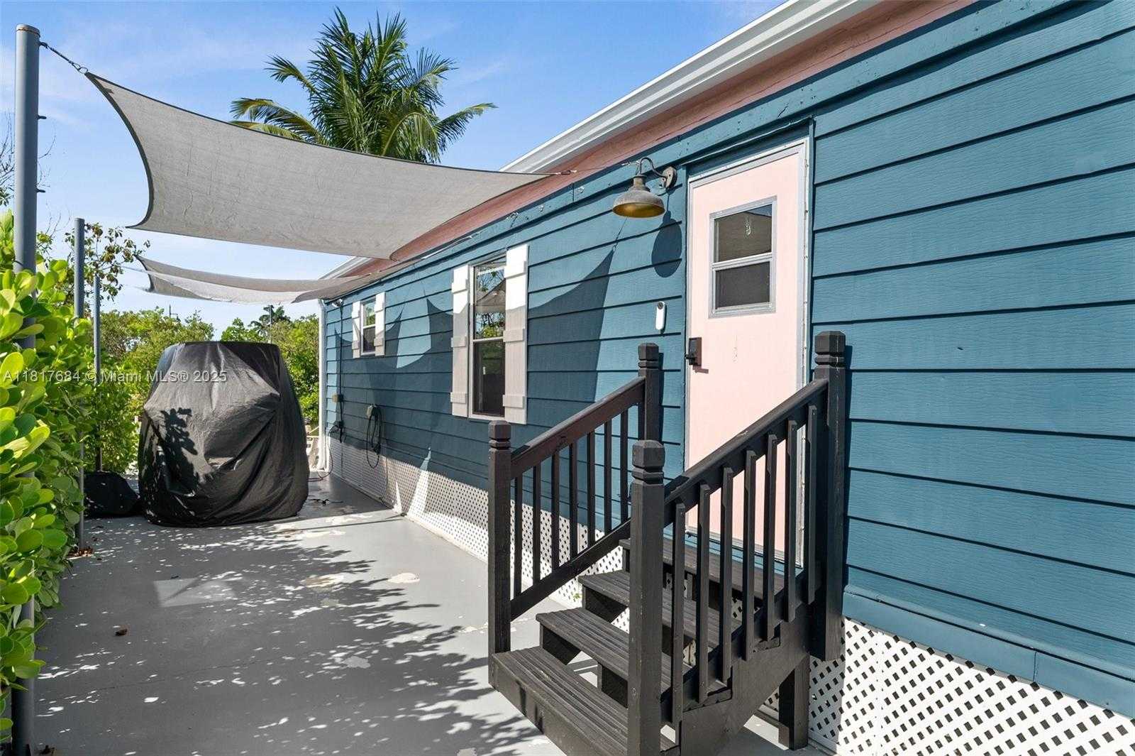 Small Image of 648 EAST PALM DR, Marco Island Number 35