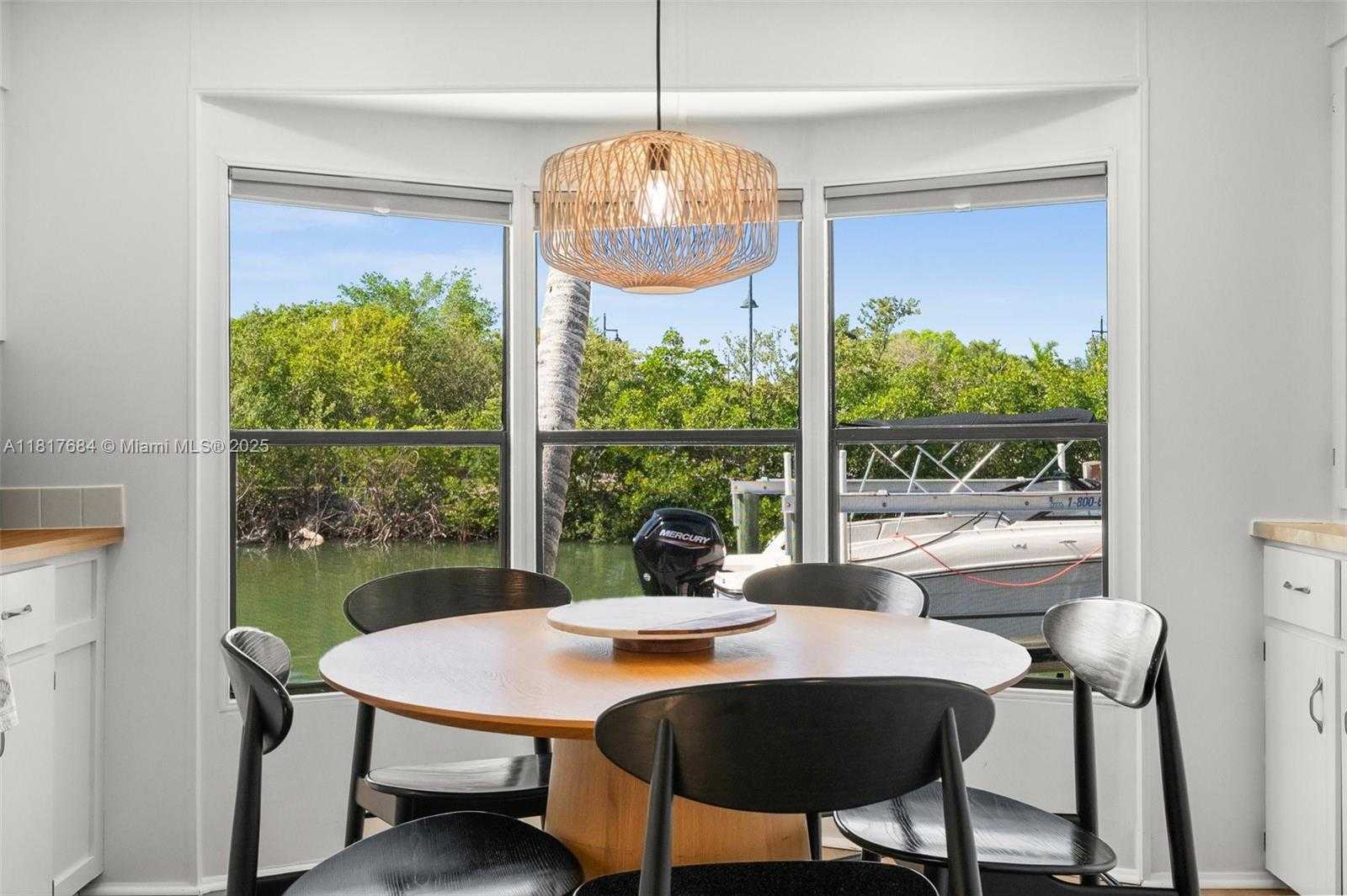 Small Image of 648 EAST PALM DR, Marco Island Number 40