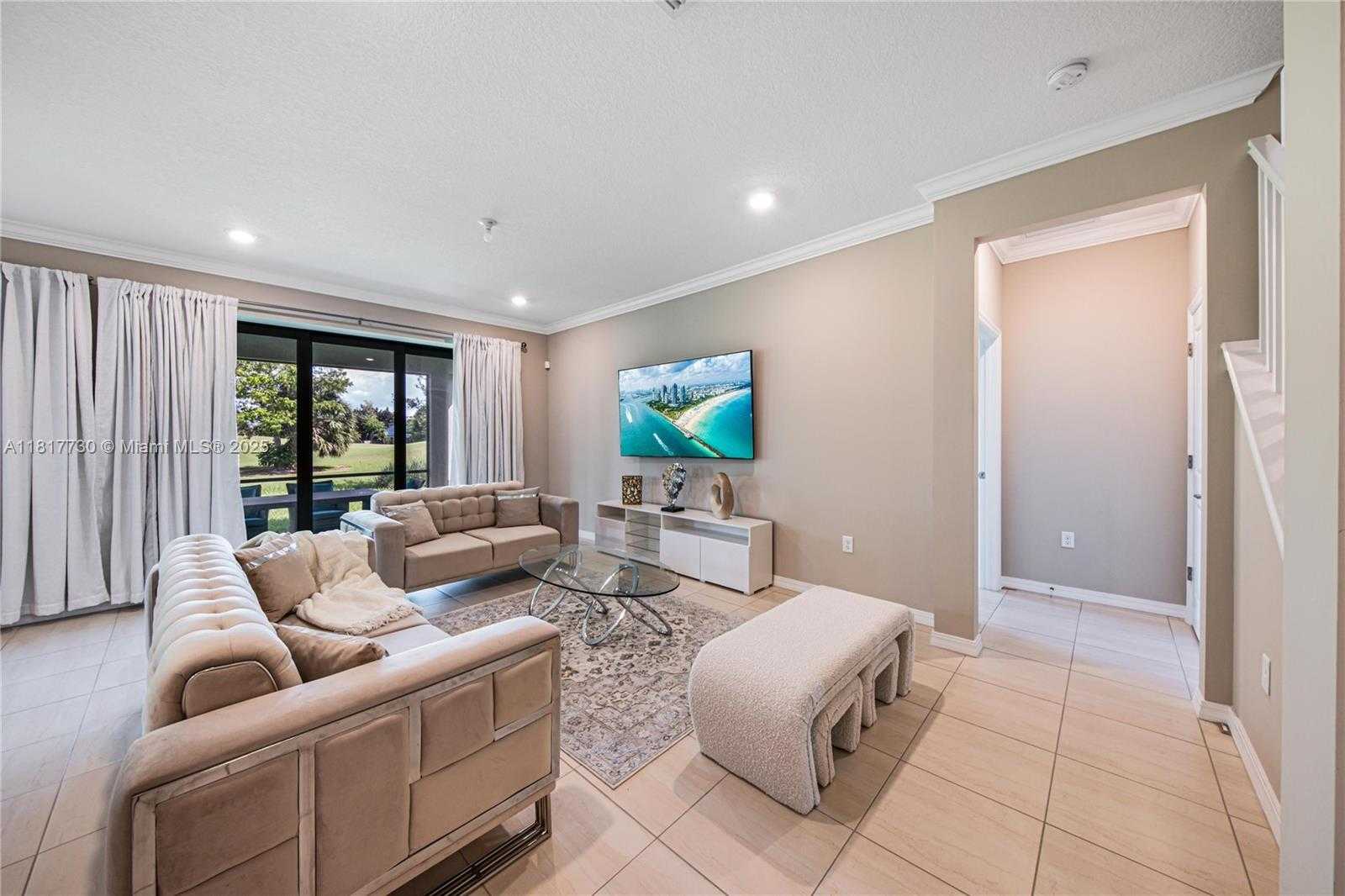 Small Image of 8160 NORTH WEST 78TH ST, Tamarac Number 19