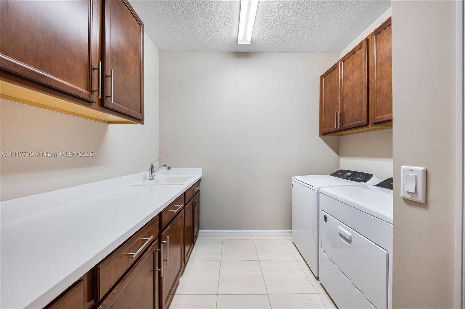 Small Image of 8160 NORTH WEST 78TH ST, Tamarac Number 32