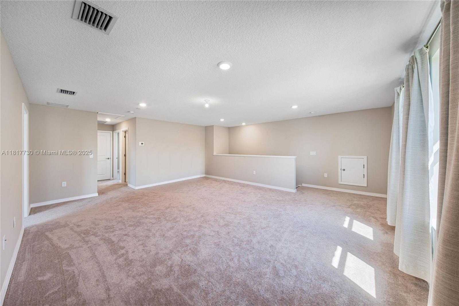 Small Image of 8160 NORTH WEST 78TH ST, Tamarac Number 37