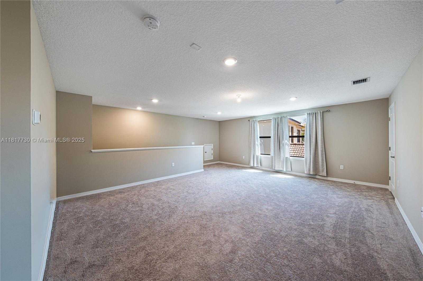 Small Image of 8160 NORTH WEST 78TH ST, Tamarac Number 38