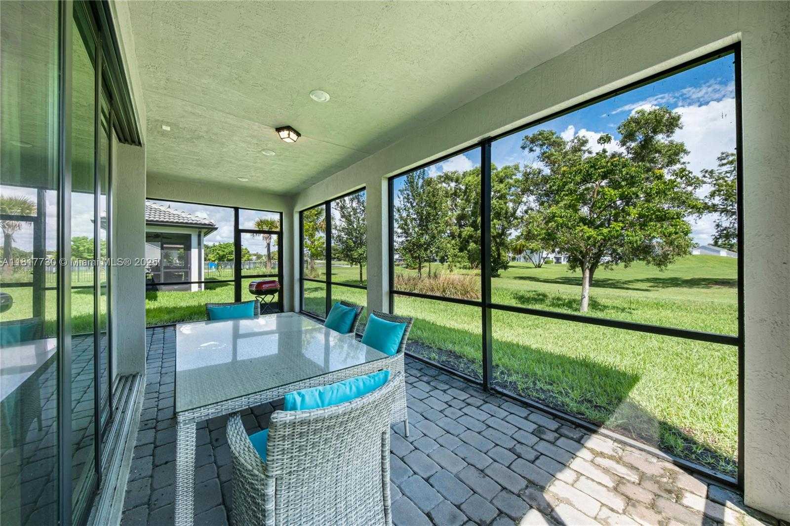 Small Image of 8160 NORTH WEST 78TH ST, Tamarac Number 54