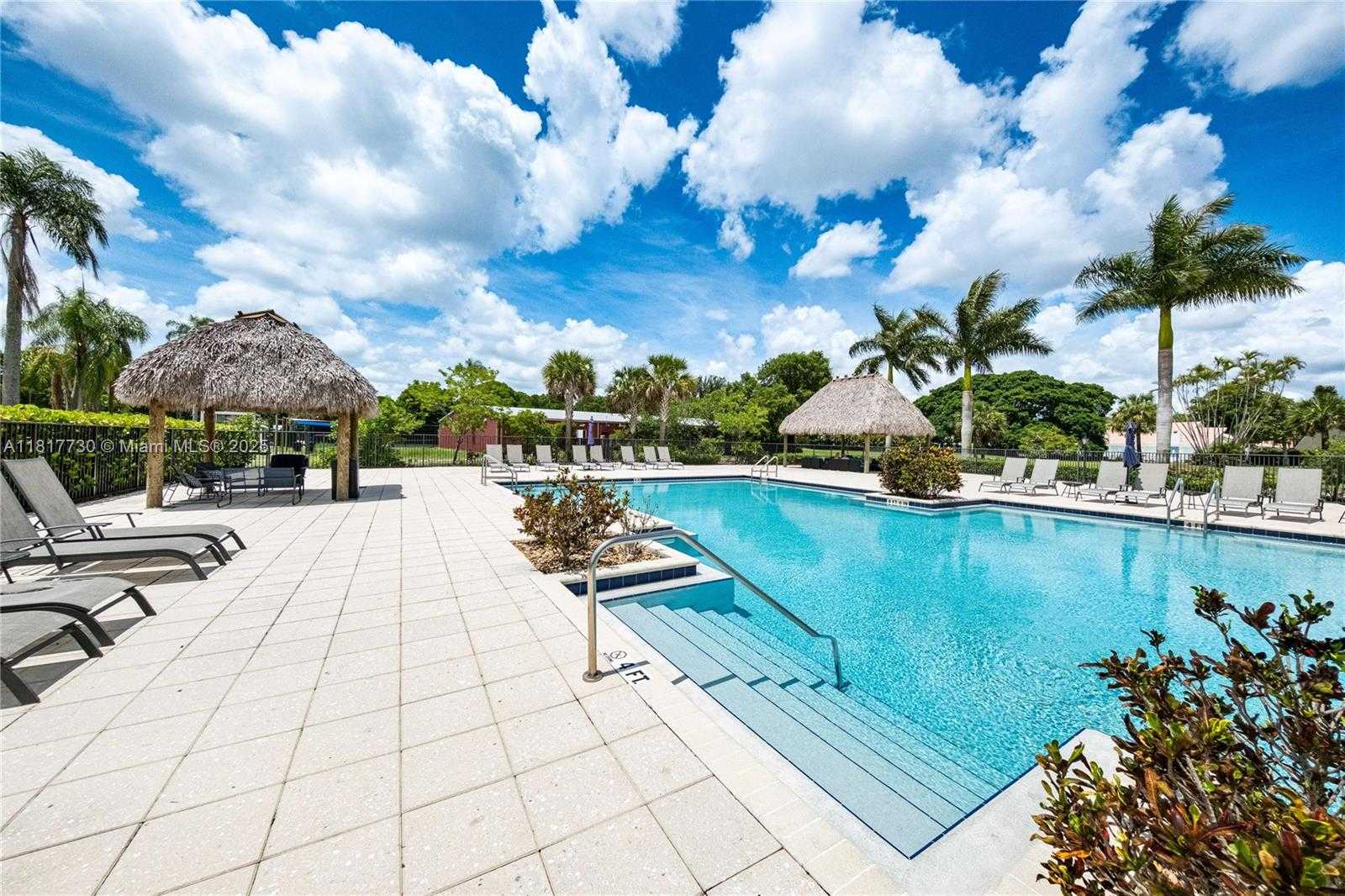 Small Image of 8160 NORTH WEST 78TH ST, Tamarac Number 69