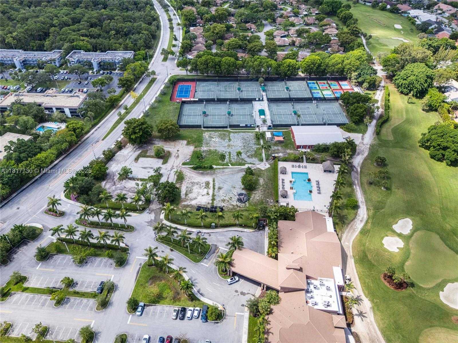 Small Image of 8160 NORTH WEST 78TH ST, Tamarac Number 77