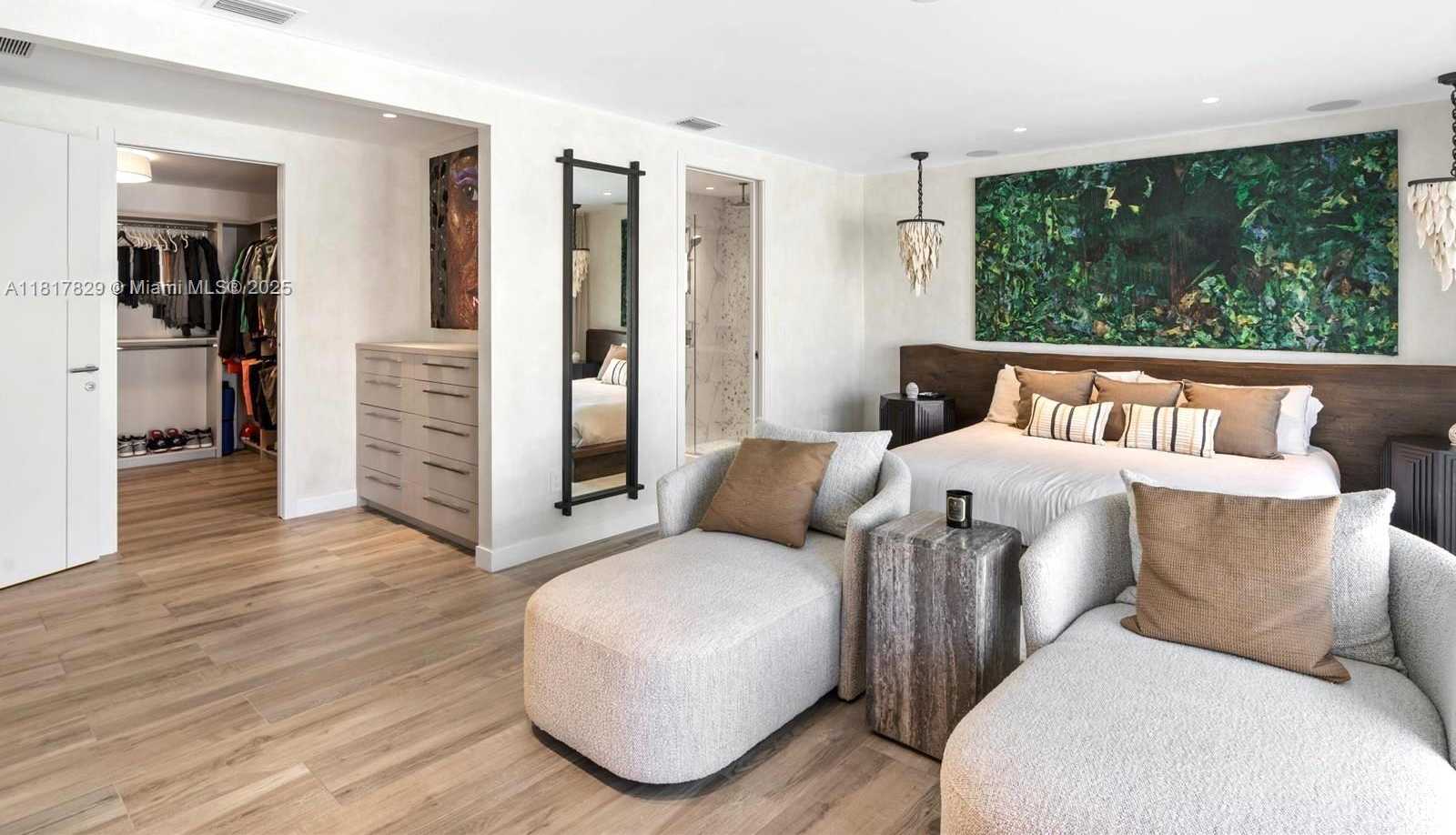 Small Image of 2371 BAYVIEW LN, North Miami Number 3