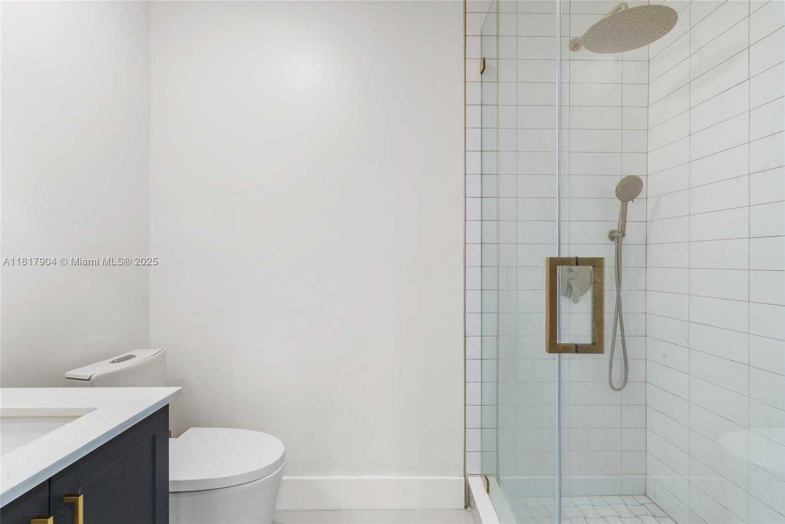 Small Image of 6301 LAKE GENEVA RD, Miami Lakes Number 22