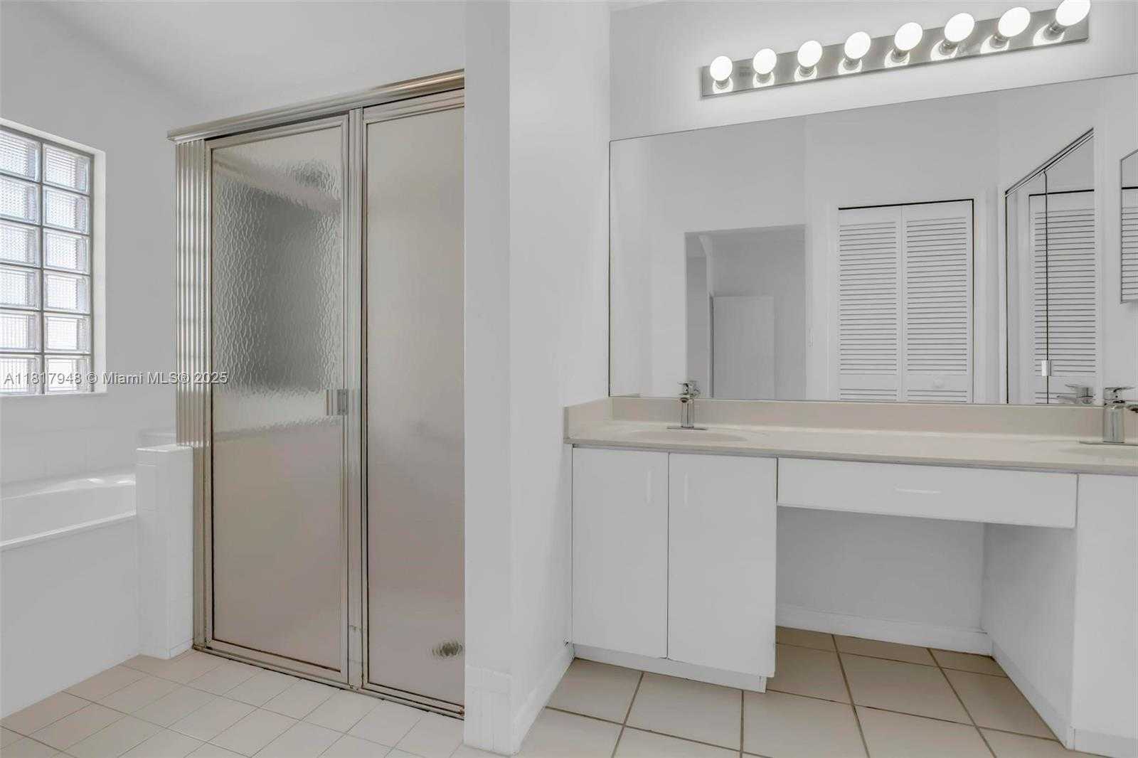 Small Image of 1061 NORTH WEST 191ST AVE, Pembroke Pines Number 13