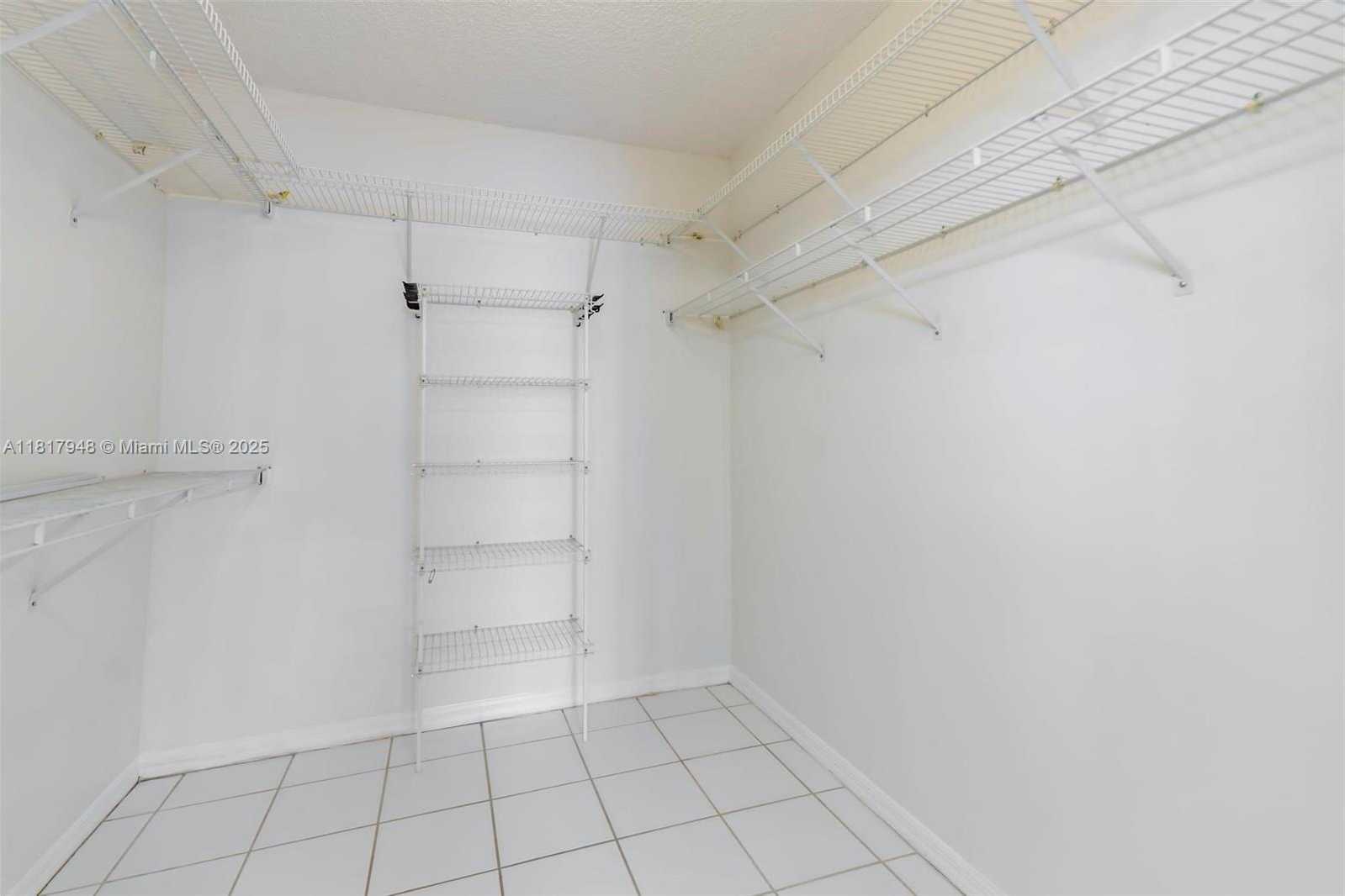 Small Image of 1061 NORTH WEST 191ST AVE, Pembroke Pines Number 21