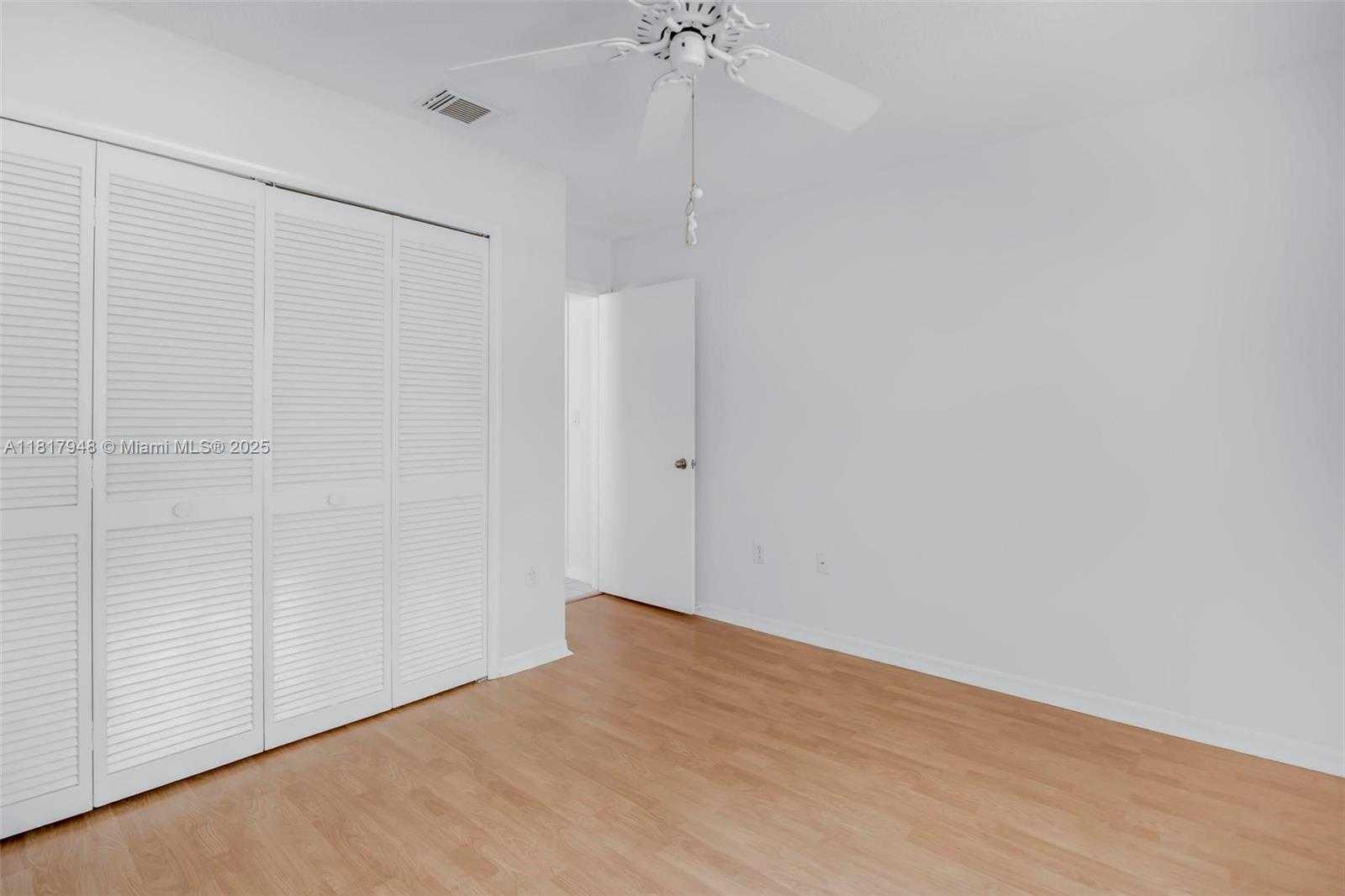 Small Image of 1061 NORTH WEST 191ST AVE, Pembroke Pines Number 22