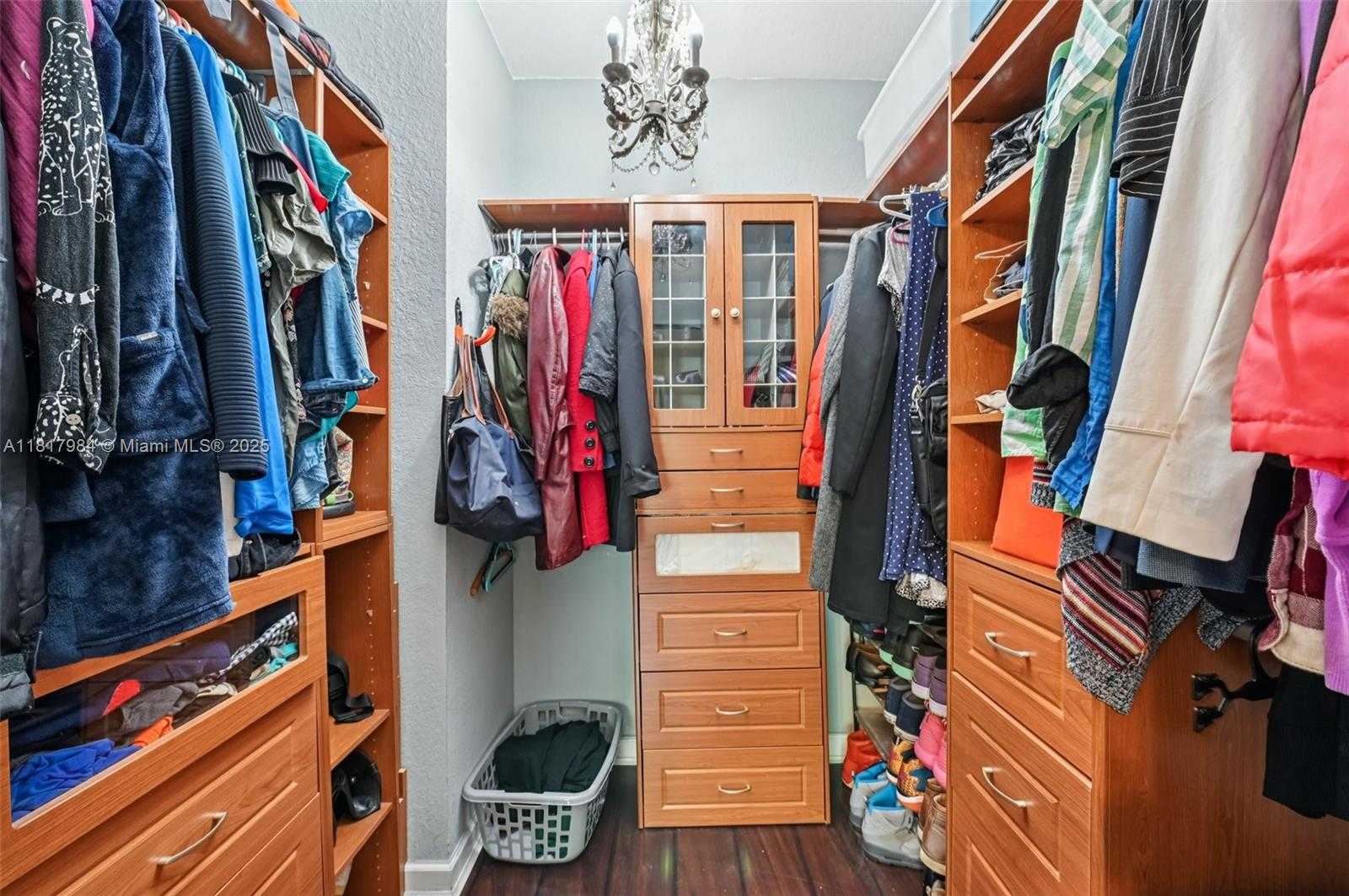 Small Image of 3228 SOUTH EAST 3RD DR, Homestead Number 20