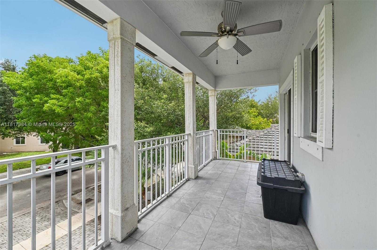 Small Image of 3228 SOUTH EAST 3RD DR, Homestead Number 35