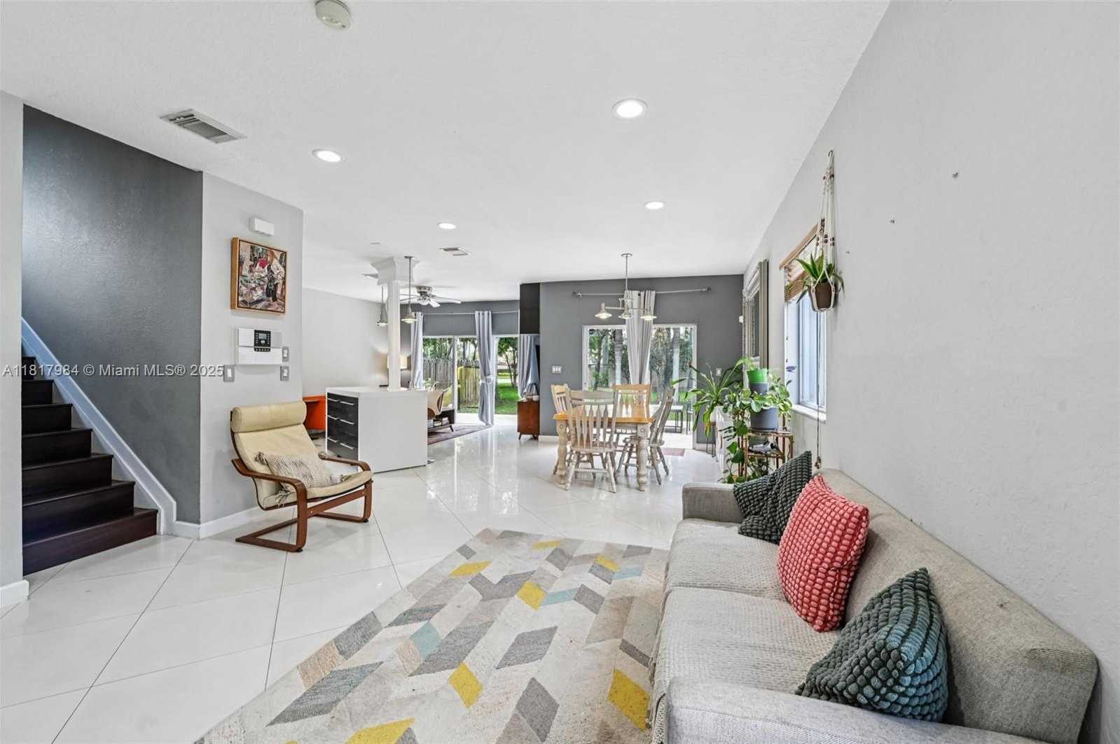 Small Image of 3228 SOUTH EAST 3RD DR, Homestead Number 7