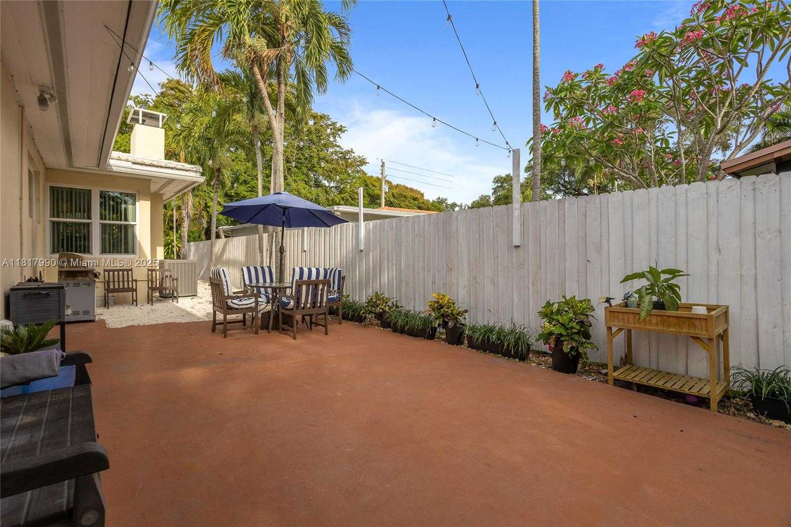 Small Image of 790 NORTH EAST 119TH ST, Biscayne Park Number 24