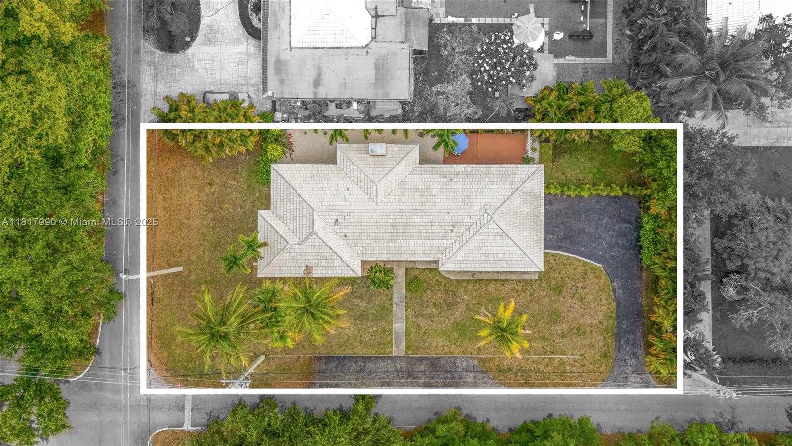 Small Image of 790 NORTH EAST 119TH ST, Biscayne Park Number 30