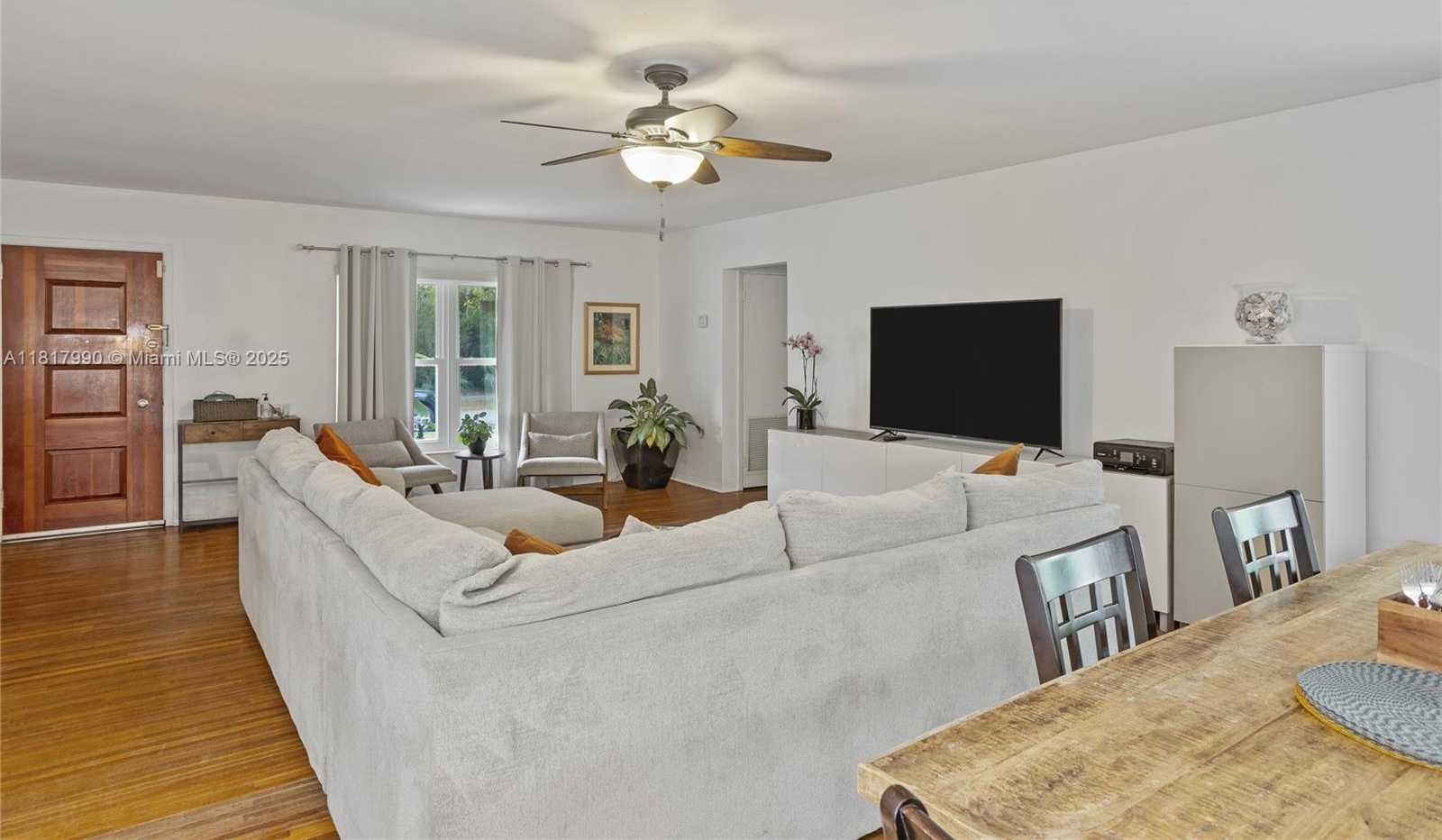 Small Image of 790 NORTH EAST 119TH ST, Biscayne Park Number 9
