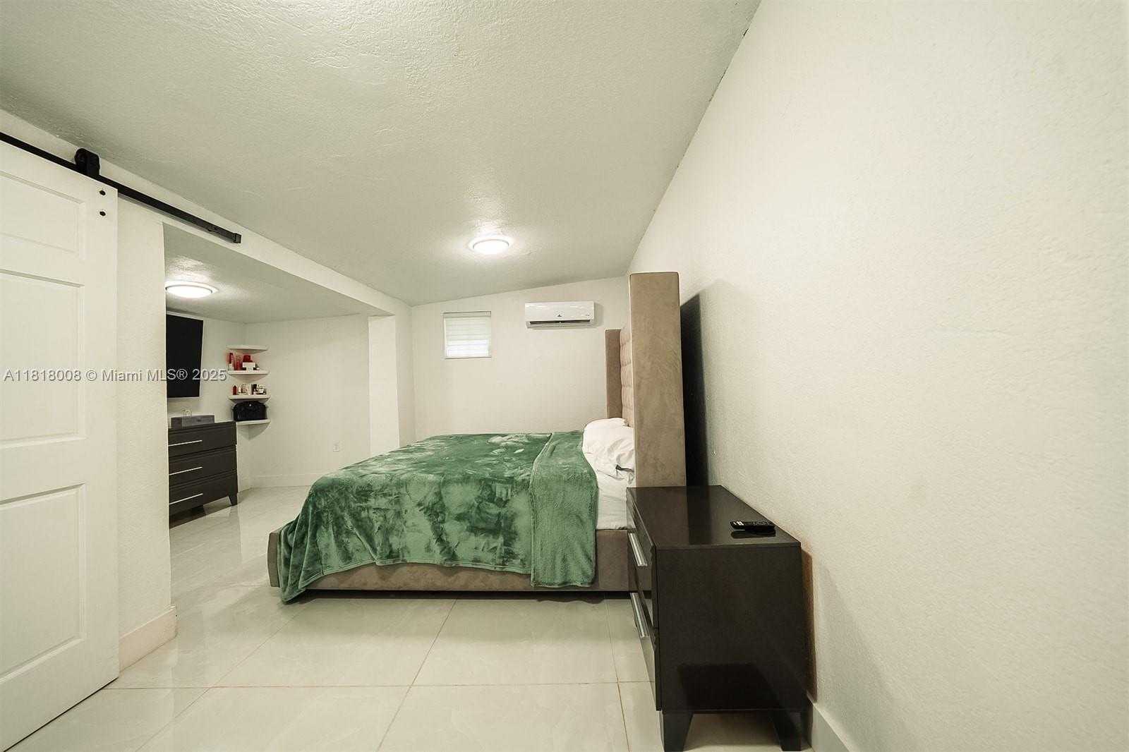 Small Image of 17825 NORTH WEST 8TH PL, Miami Gardens Number 13