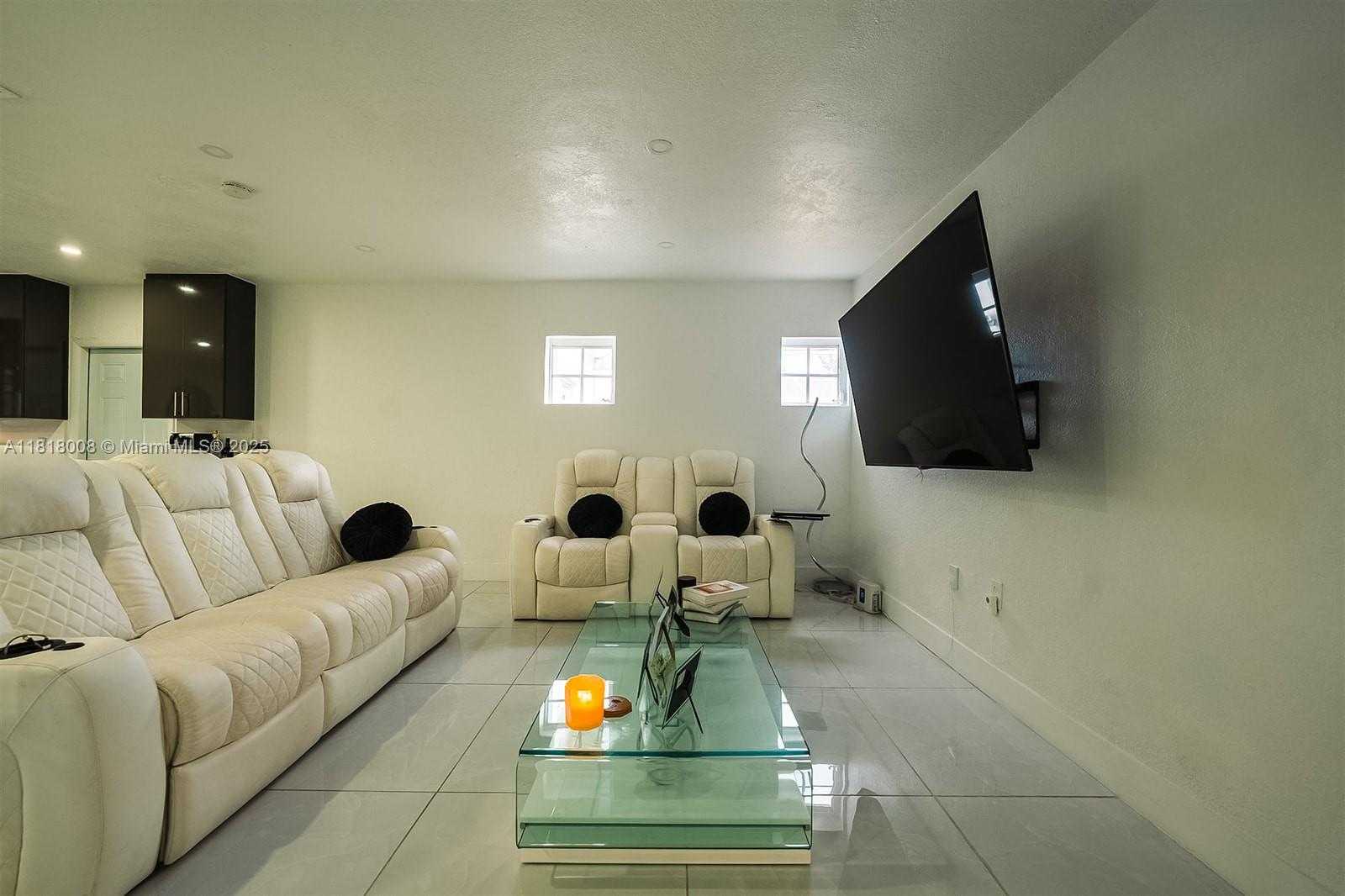 Small Image of 17825 NORTH WEST 8TH PL, Miami Gardens Number 15