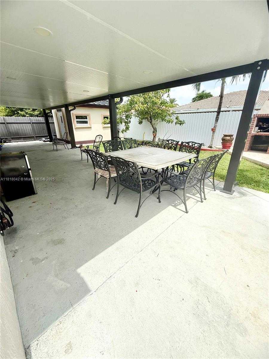 Small Image of 13267 SOUTH WEST 277TH TER, Homestead Number 18