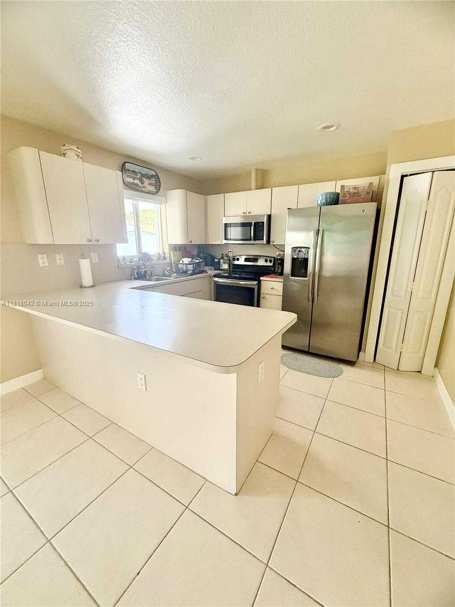 Small Image of 13267 SOUTH WEST 277TH TER, Homestead Number 9