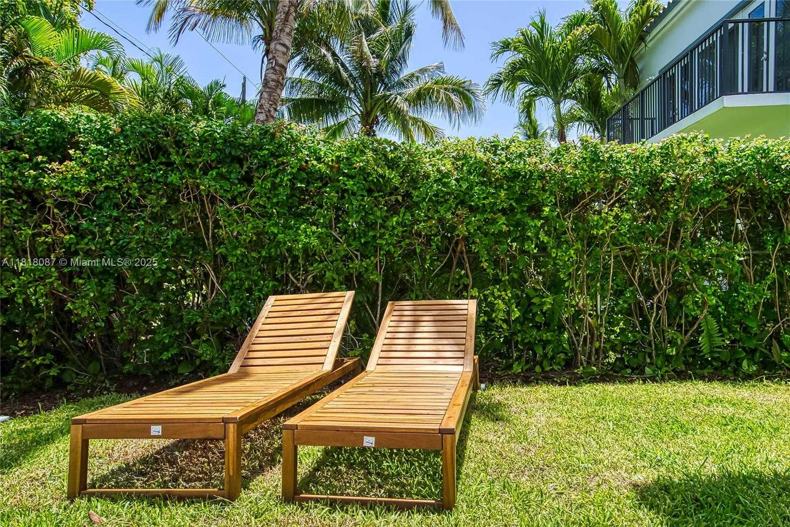 Small Image of 719 WEST 51ST ST, Miami Beach Number 42