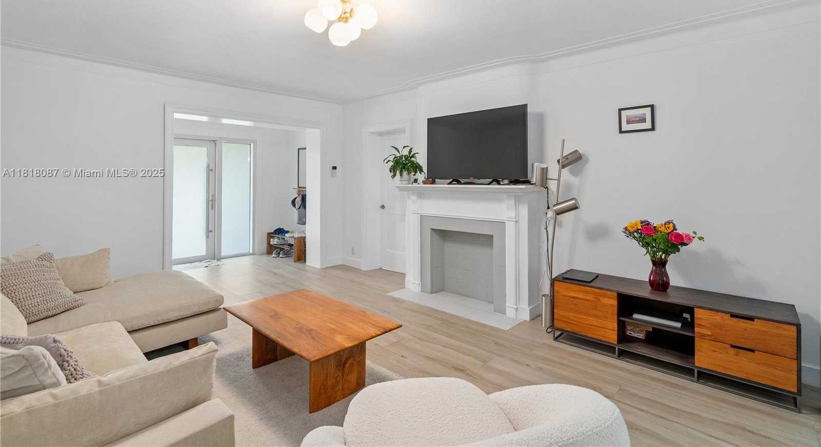Small Image of 719 WEST 51ST ST, Miami Beach Number 5