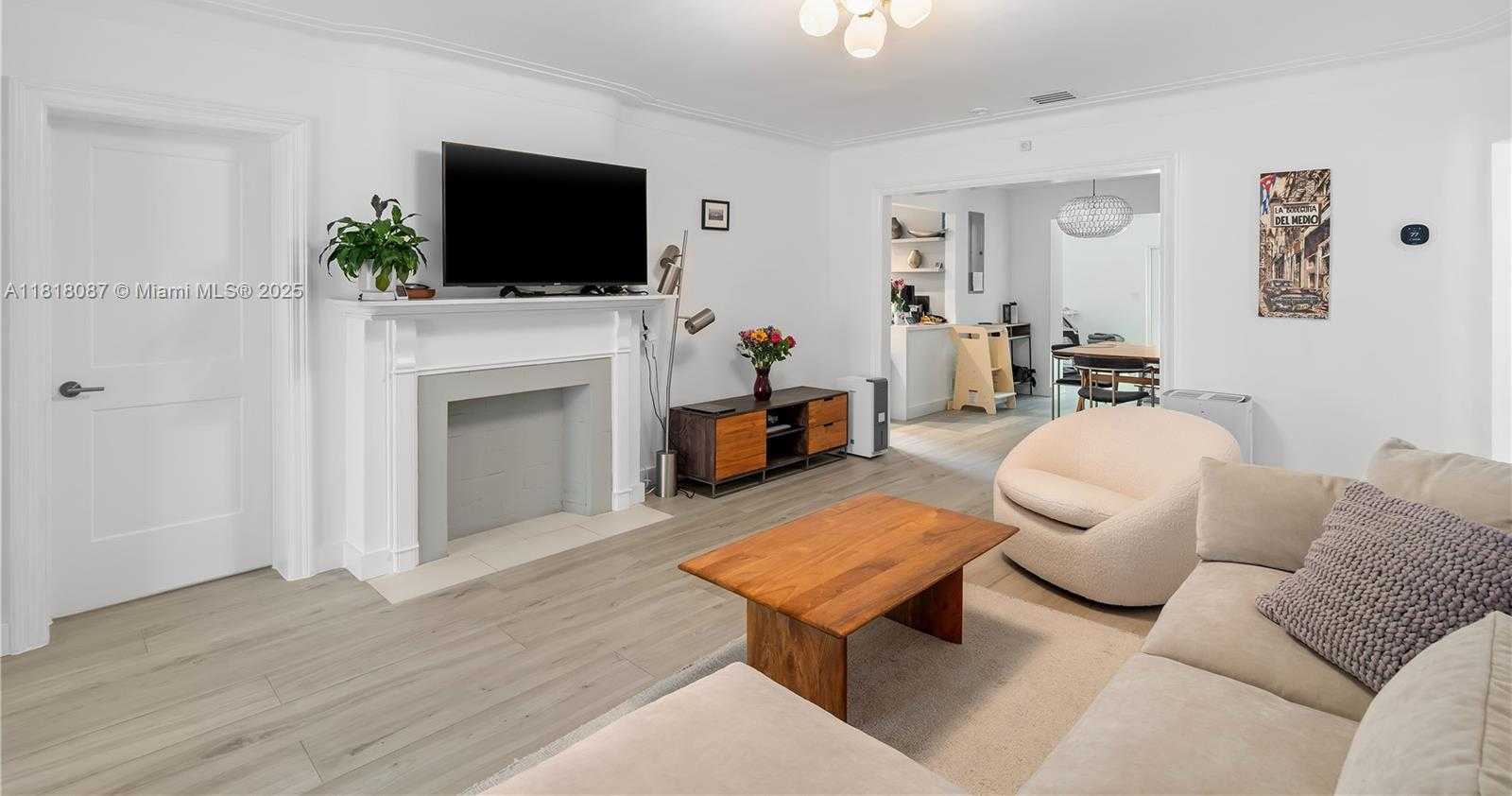 Small Image of 719 WEST 51ST ST, Miami Beach Number 6