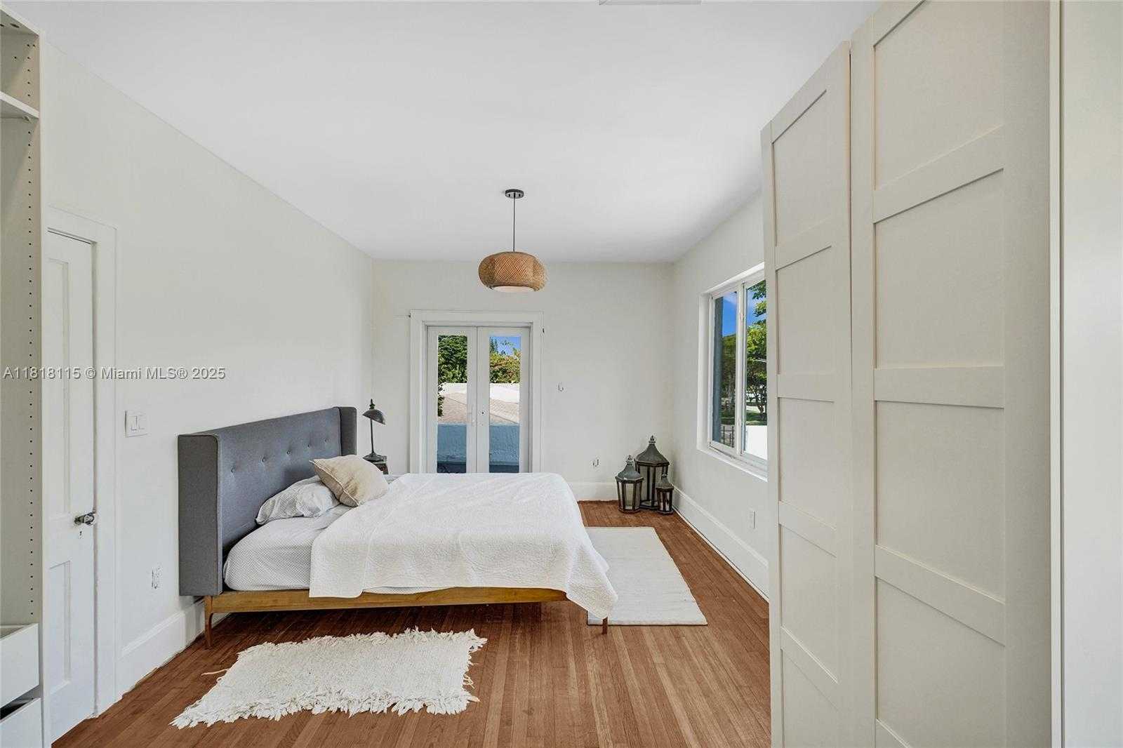 Small Image of 1731 NORTH EAST 171ST ST, North Miami Beach Number 21