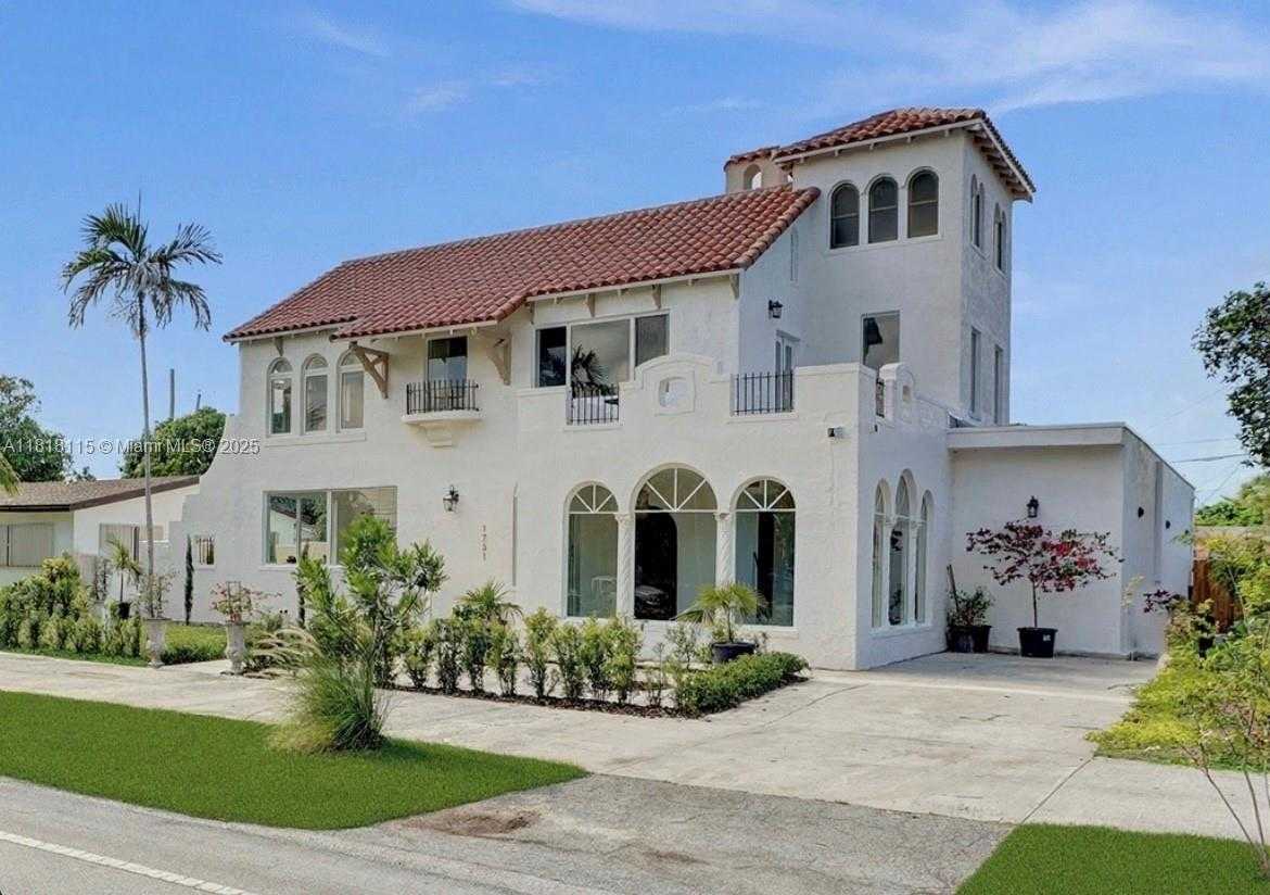Small Image of 1731 NORTH EAST 171ST ST, North Miami Beach Number 38