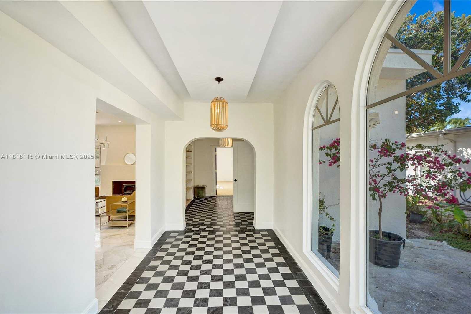 Small Image of 1731 NORTH EAST 171ST ST, North Miami Beach Number 4