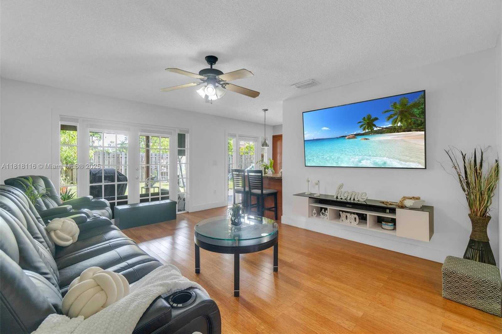 Small Image of 12367 SOUTH WEST 250TH ST, Homestead Number 12