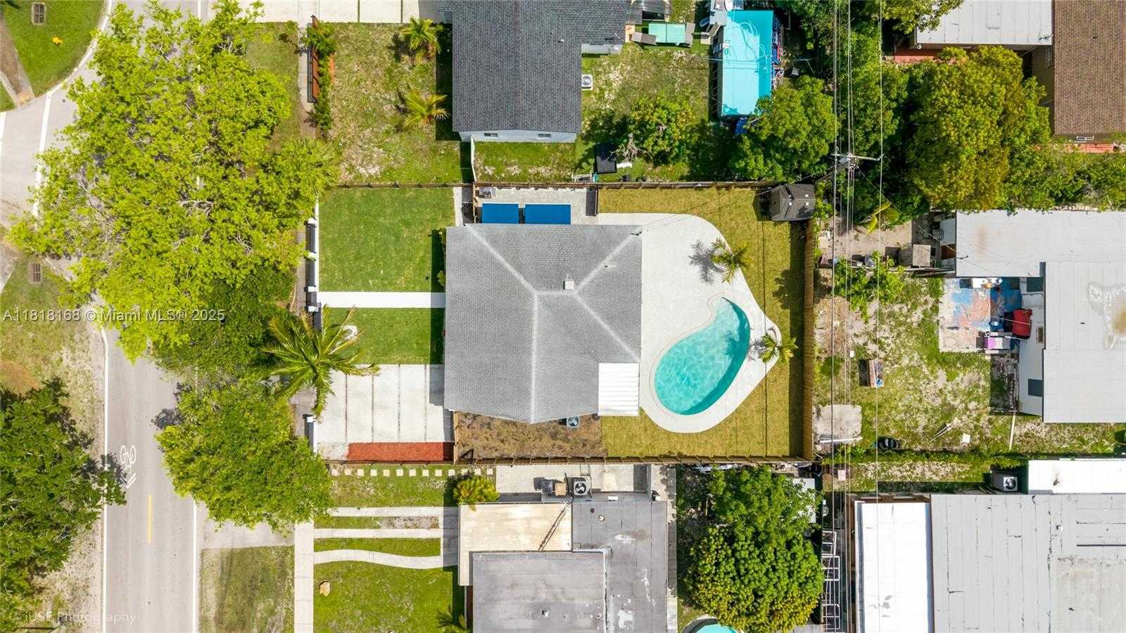 Small Image of 12245 NORTH WEST 2ND AVE, North Miami Number 27