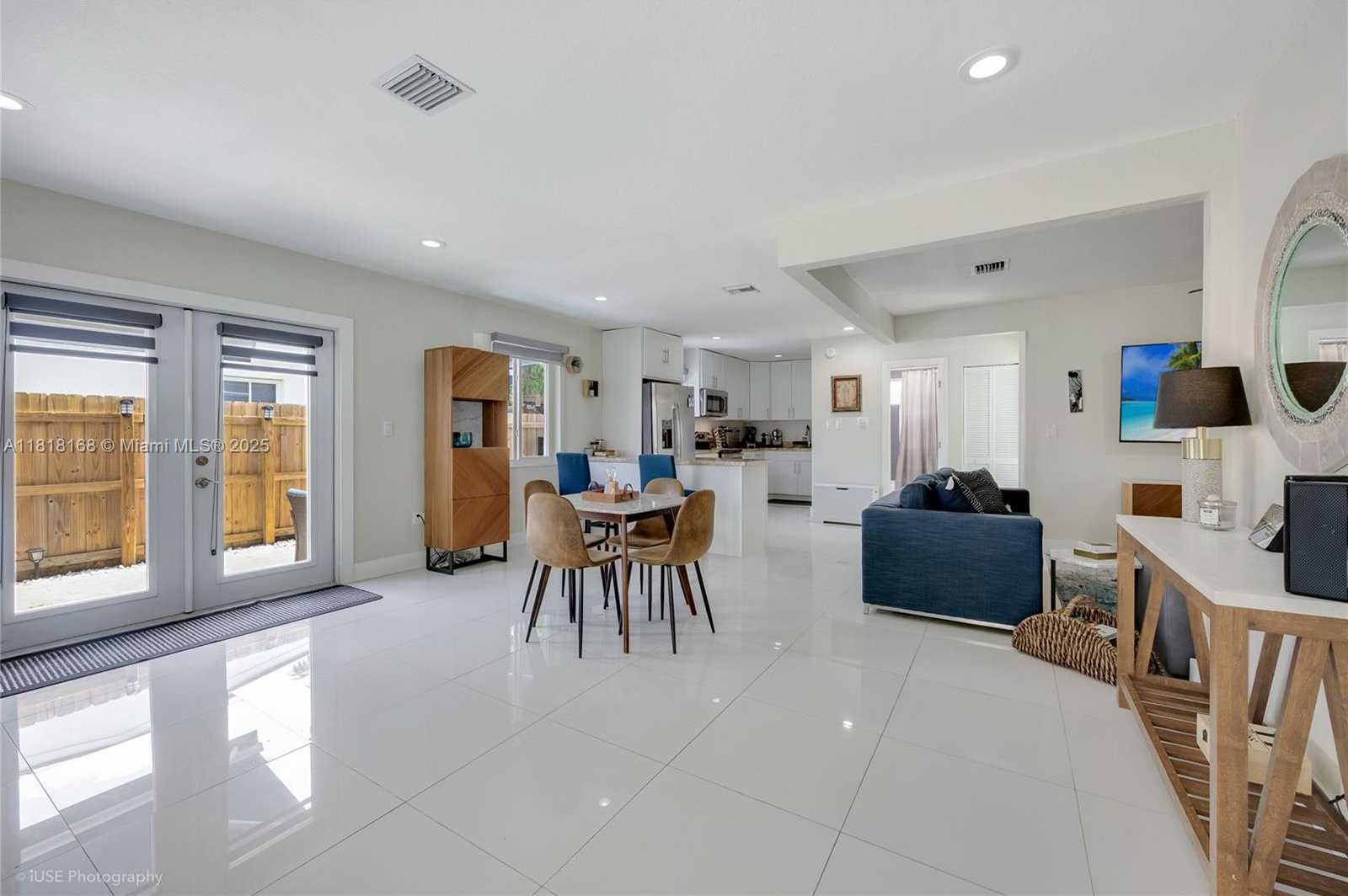 Small Image of 12245 NORTH WEST 2ND AVE, North Miami Number 5