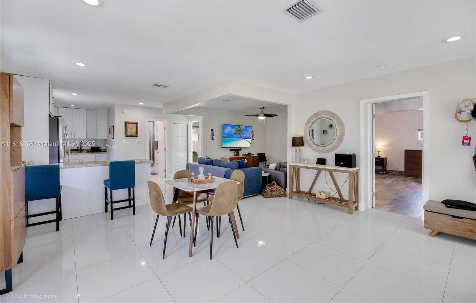 Small Image of 12245 NORTH WEST 2ND AVE, North Miami Number 7