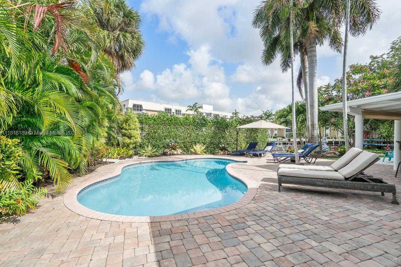 Small Image of 2837 NORTH EAST 17TH AVE, Wilton Manors Number 36