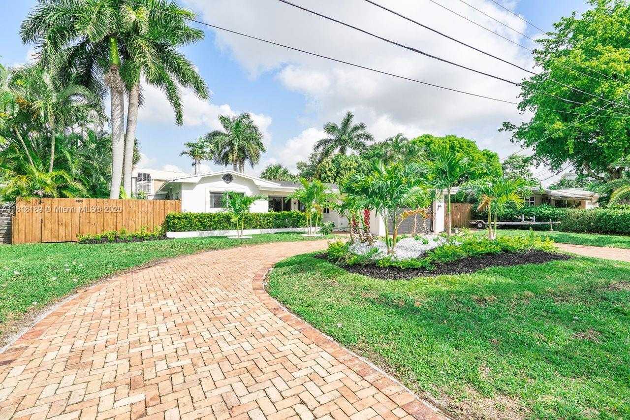 Small Image of 2837 NORTH EAST 17TH AVE, Wilton Manors Number 47