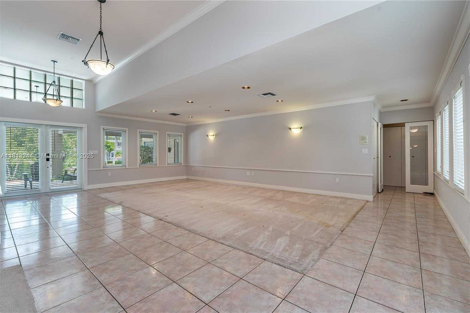 Small Image of 17494 SOUTH WEST 83RD CT, Palmetto Bay Number 7