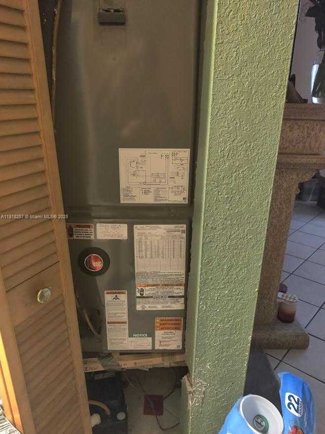 Small Image of 401 SOUTH EAST 4TH ST, Deerfield Beach Number 6