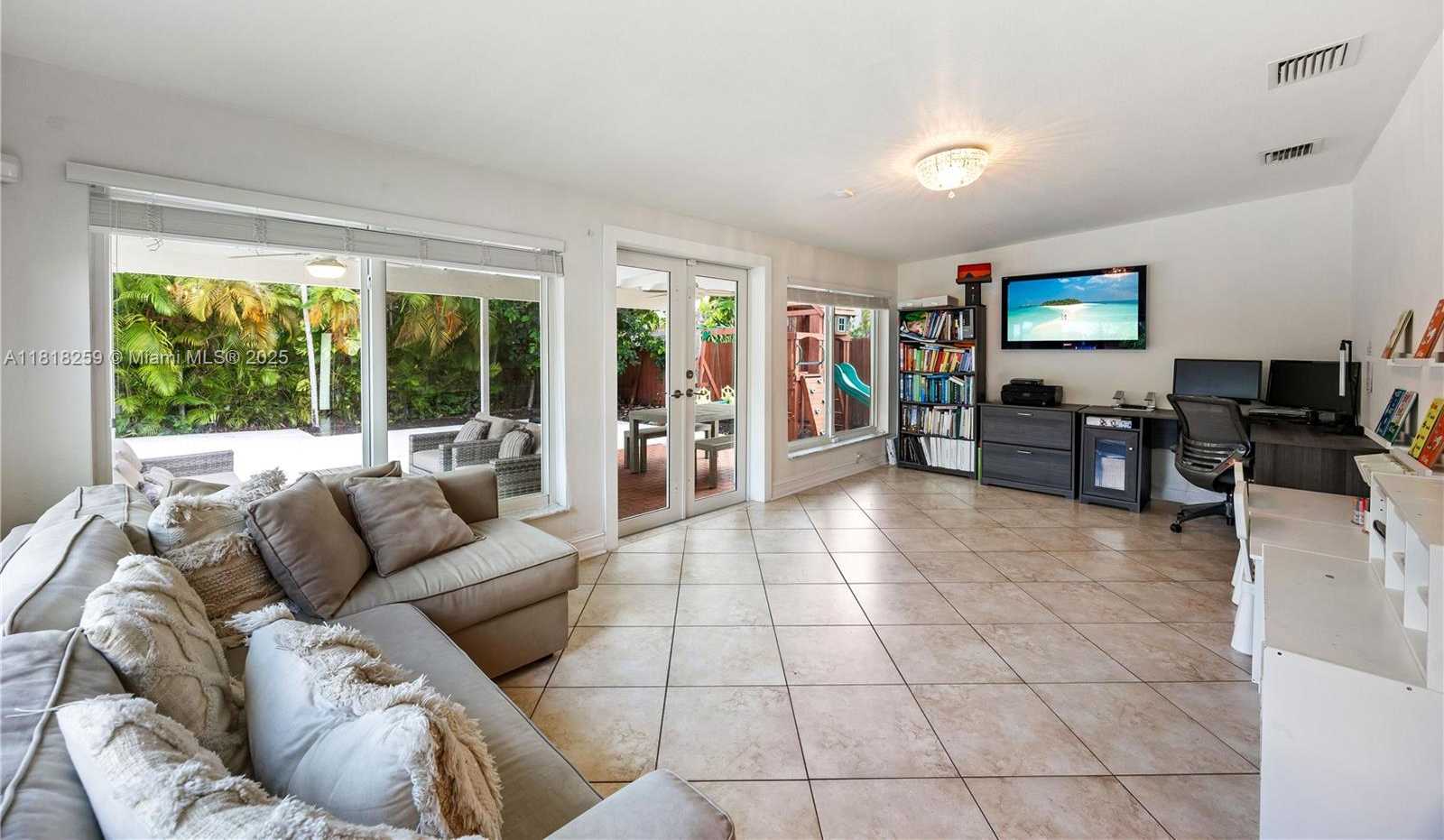 Small Image of 6751 SOUTH WEST 48TH ST, Miami Number 29