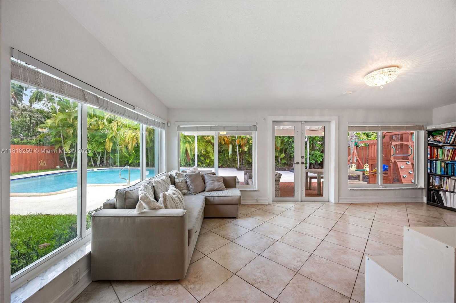 Small Image of 6751 SOUTH WEST 48TH ST, Miami Number 30