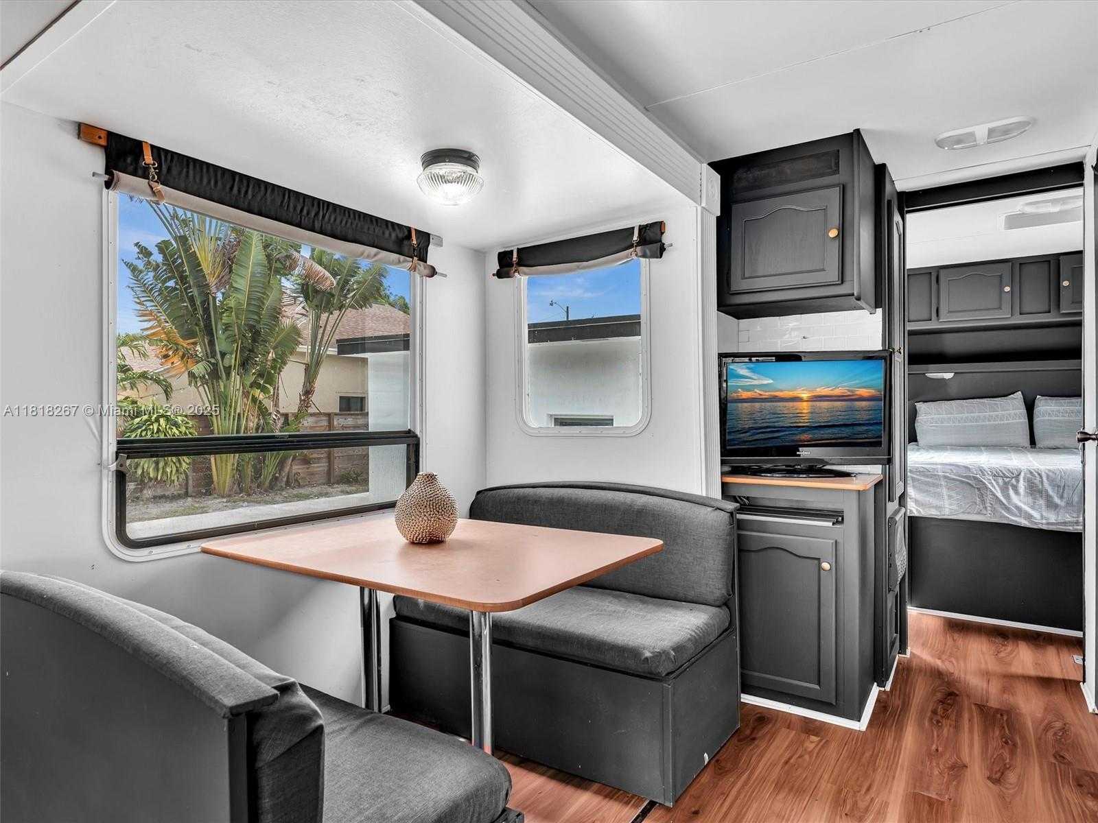 Small Image of 107 CENTRAL AVE, Delray Beach Number 46