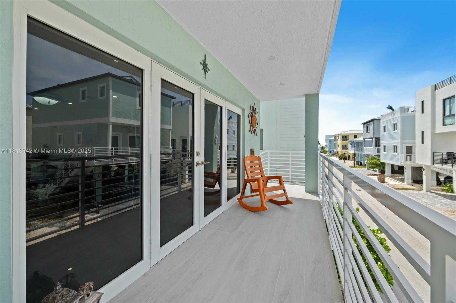 Small Image of 94825 OVERSEAS HWY #185, Key Largo Number 13